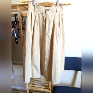 Khaki Midi A line skirt (xs)